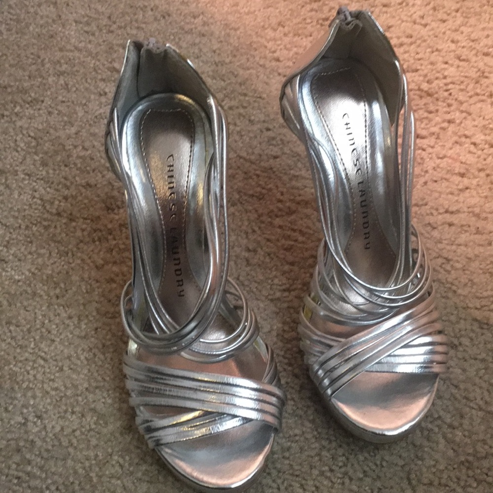 Silver chinese laundry heels size 6.5